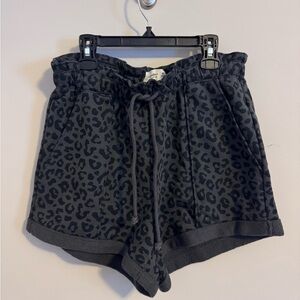 Abercrombie & Fitch Leopard Print Women's Shorts